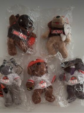 Vintage 1999 Cleveland Browns "Dawg Pound" plush beanbag set. New in Package(s)